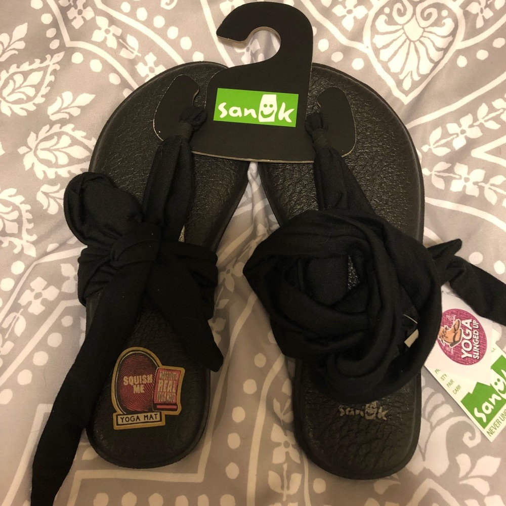 Sanuk Women’s Yoga Slinged Up Gladiator sandal